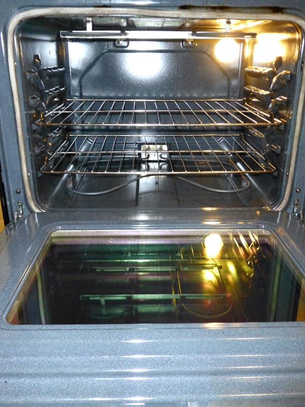 Totally clean oven after using natural oven cleaner
