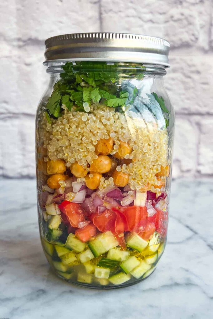 High-Protein-Chickpea-Quinoa-Salad-in-a-Jar