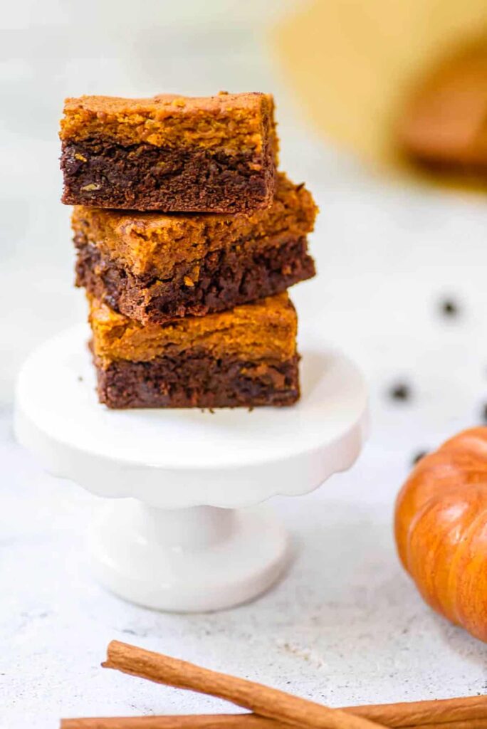healthy-pumpkin-brownies